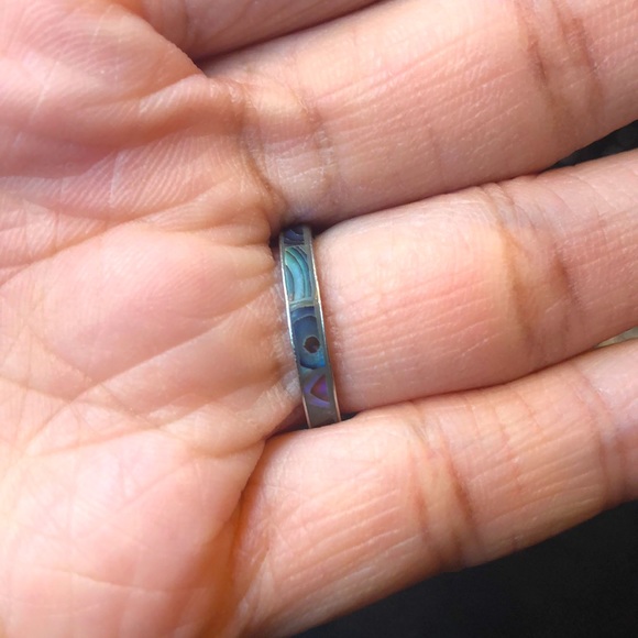 3/$20 Blue purple mother of pearl nacre ring - Picture 1 of 5